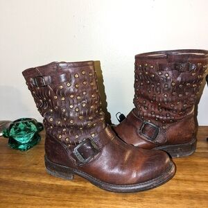 Frye Jenna Cut Stud Boots
